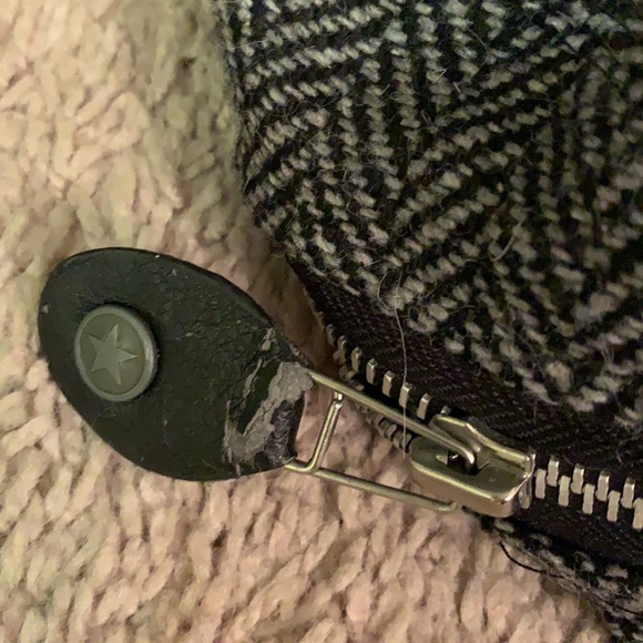 Black and grey hipster tweed hat and cap with zipper - Picture 2 of 4